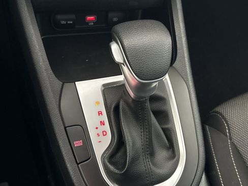 Used 2024 Kia Forte LXS image 14