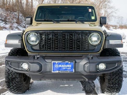 Used 2026 Jeep Wrangler Willys image 3