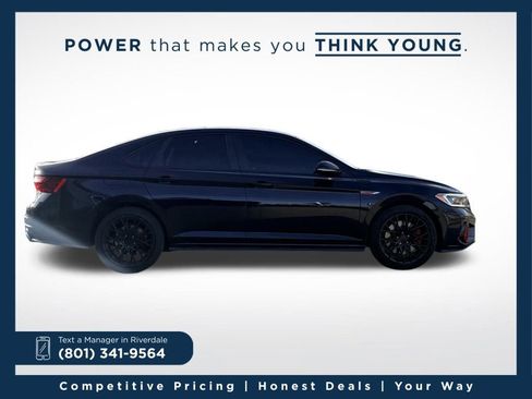 Used 2022 Volkswagen Jetta GLI Autobahn image 6