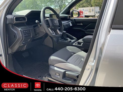 Certified 2026 Toyota Tacoma TRD Off-Road AWD/4WD image 3