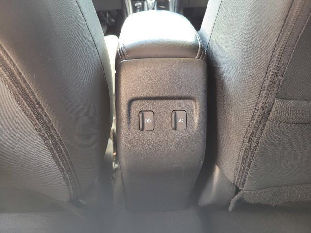 Certified 2023 Nissan Kicks SV FWD image 17