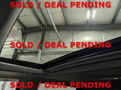 Used 2022 GMC Sierra 3500 Denali w/ Denali Ultimate Package image 29