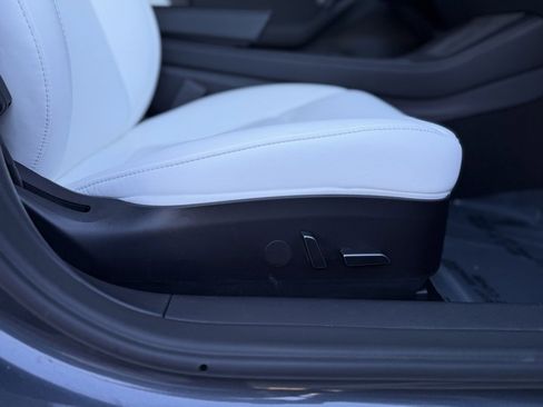 Used 2022 Tesla Model 3 Long Range image 33