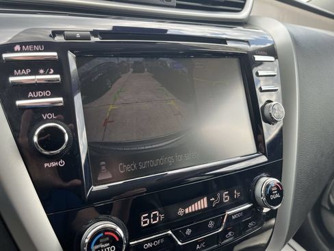 Used 2023 Nissan Murano SL w/ SL Moonroof Package FWD image 17