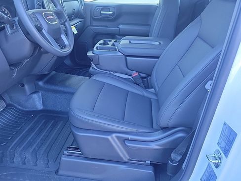 New 2026 GMC Sierra 1500 Pro w/ Convenience Package image 9