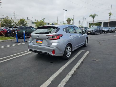 Used 2025 Subaru Impreza 2.0i AWD/4WD image 7