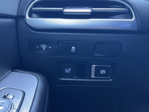 Used 2024 Hyundai Palisade SEL w/ Premium Package image 18