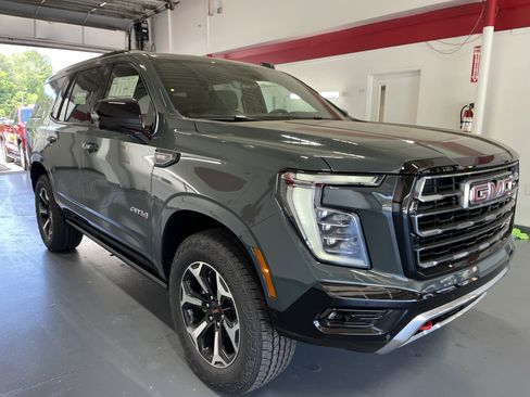 New 2026 GMC Yukon AT4 image 3