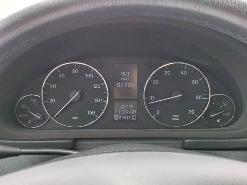Used 2006 Mercedes-Benz C 230 Sedan image 19