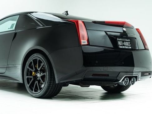 Used 2014 Cadillac CTS V w/ Wood Trim Package RWD image 20