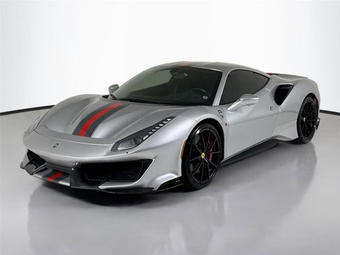 Used 2019 Ferrari 488 Pista Coupe image 10