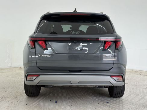 Used 2026 Hyundai Tucson SEL FWD image 10