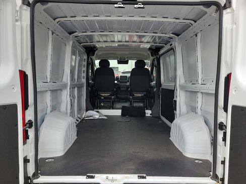 Used 2026 RAM ProMaster 2500 FWD image 7