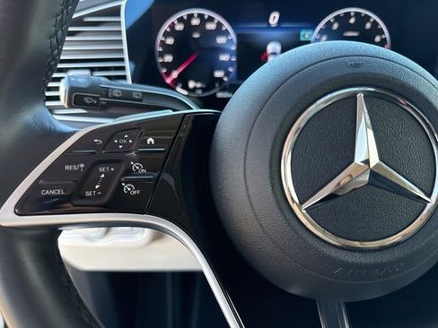 Used 2025 Mercedes-Benz GLE 350 4MATIC image 37