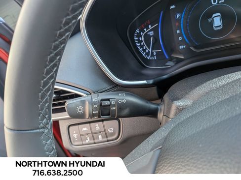 Used 2020 Hyundai Santa Fe SEL w/ Convenience + Premium Package AWD/4WD image 31