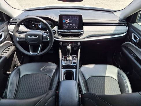 Certified 2022 Jeep Compass Latitude AWD/4WD image 19