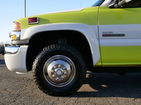 Used 2006 GMC Sierra 3500 SLE w/ Heavy-Duty Power Package image 62