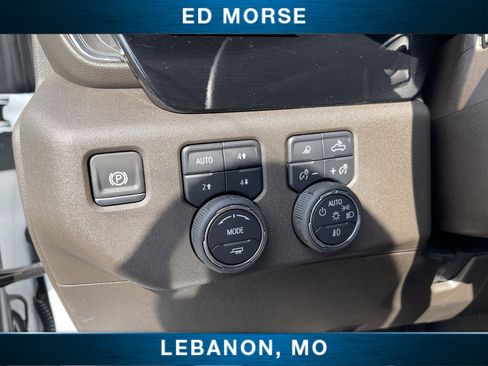 Used 2025 Chevrolet Silverado 3500 LTZ w/ LTZ Plus Package AWD/4WD image 17