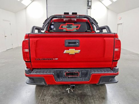 Used 2020 Chevrolet Colorado LT AWD/4WD image 6
