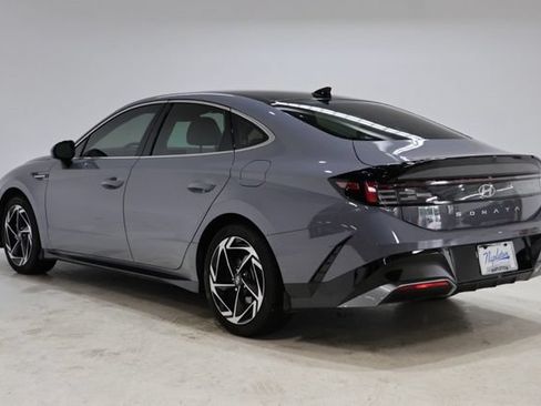 Used 2024 Hyundai Sonata SEL w/ Convenience Package FWD image 5