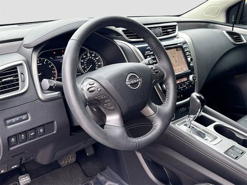 Used 2024 Nissan Murano SL w/ Cargo Package image 9