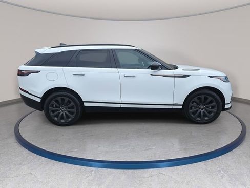 Used 2018 Land Rover Range Rover Velar R-Dynamic SE image 5