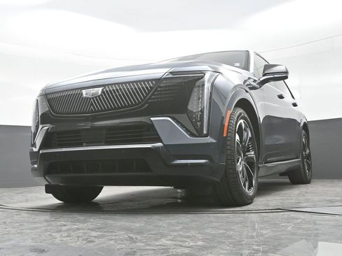 Certified 2026 Cadillac Escalade IQ Sport 2 AWD/4WD image 26