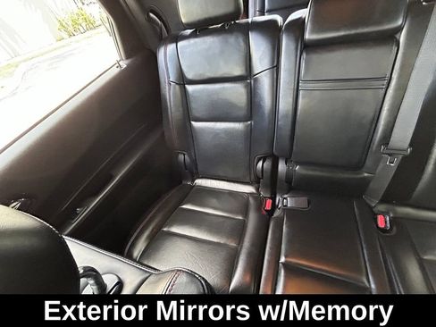 Used 2024 Dodge Durango GT RWD image 12