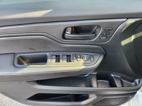 Certified 2023 Honda Odyssey Sport image 18