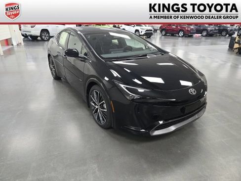 New 2026 Toyota Prius Limited FWD image 1
