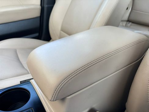 Used 2018 Subaru Outback 2.5i Limited w/ Popular Package #2 image 37