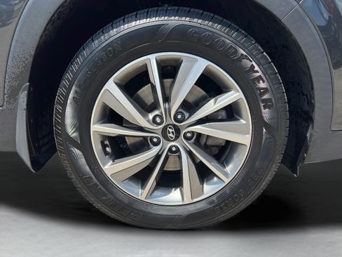 Used 2020 Hyundai Santa Fe SEL w/ Convenience + Premium Package FWD image 27