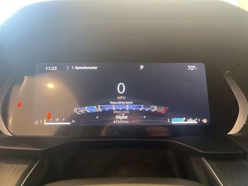 Used 2024 Jeep Grand Cherokee L Altitude image 13