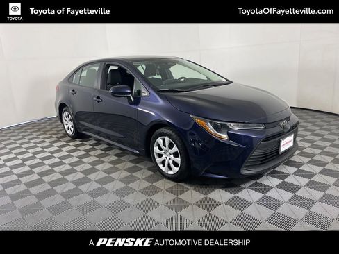 Used 2024 Toyota Corolla LE FWD image 13
