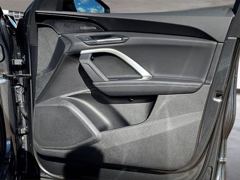 Used 2025 Audi Q5 Premium Plus image 19