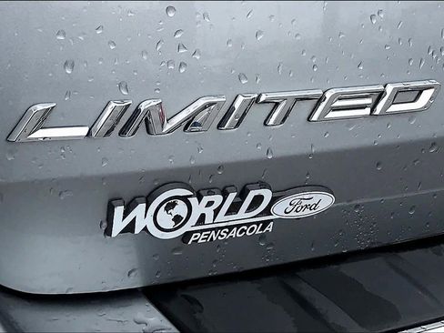 Certified 2022 Ford Explorer Limited image 10