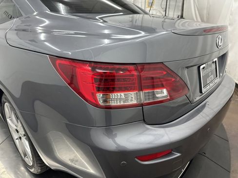 Used 2012 Lexus IS 350C w/ Luxury Pkg RWD image 13