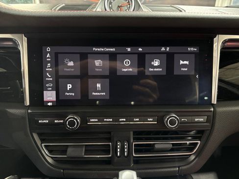 Used 2021 Porsche Macan image 78