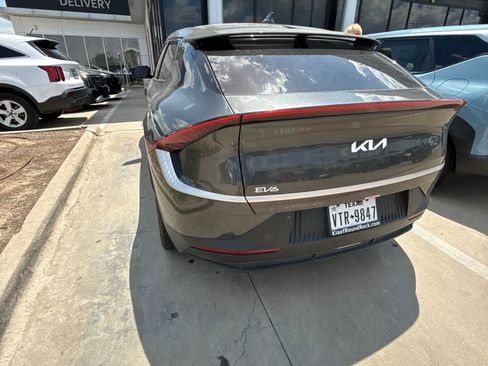 Used 2024 Kia EV6 Light AWD/4WD image 4