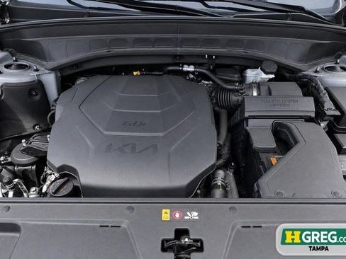 Used 2024 Kia Telluride S w/ S Sunroof Package FWD image 17