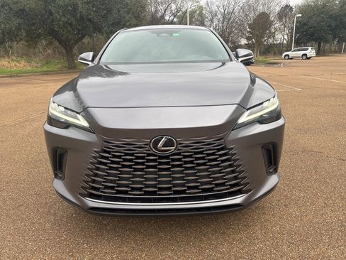Used 2023 Lexus RX 350 FWD image 2