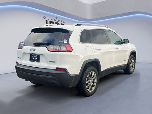 Used 2021 Jeep Cherokee Latitude Plus image 5