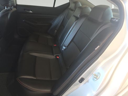 Used 2019 Nissan Altima 2.5 SR w/ SR Premium Package AWD/4WD image 26