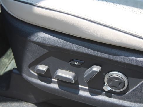 Used 2024 Hyundai Palisade Calligraphy AWD/4WD image 25