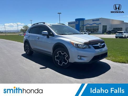 Used 2014 Subaru Crosstrek 2.0i Limited AWD/4WD image 1