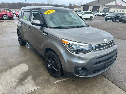 Used 2019 Kia Soul image 3