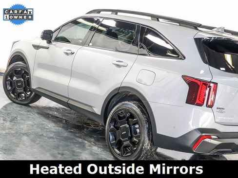 Used 2024 Kia Sorento SX image 11