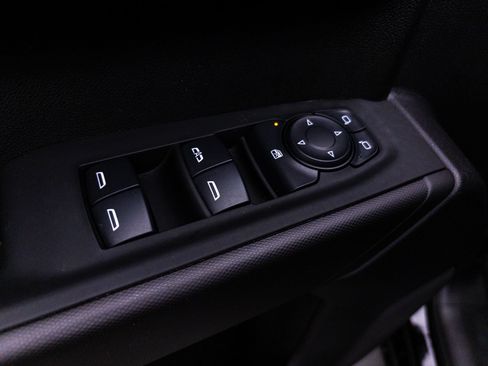 Used 2024 Chevrolet Silverado 1500 Custom Trail Boss AWD/4WD image 22