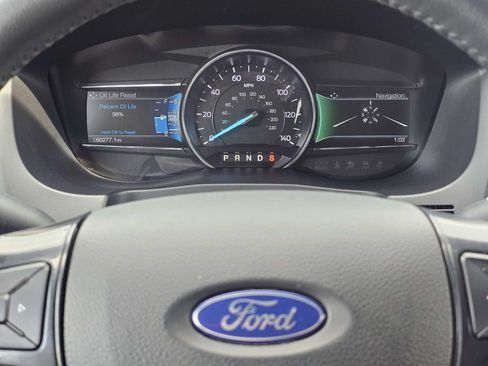 Used 2019 Ford Explorer XLT w/ Equipment Group 201A FWD image 31