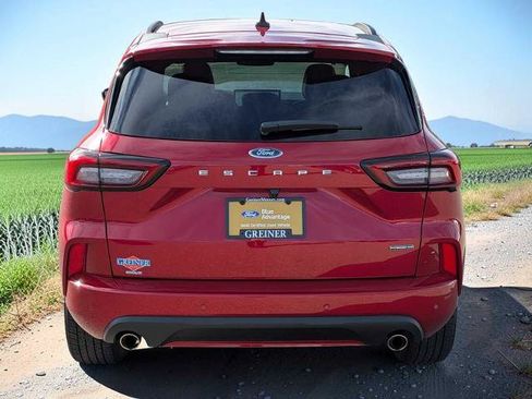 Certified 2024 Ford Escape ST-Line Elite AWD/4WD image 5
